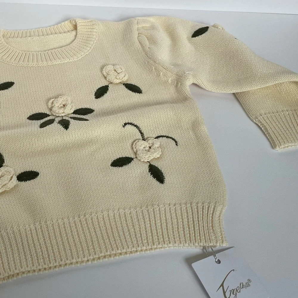 NWT. 2CUTE Floral Sweater - Picture 7 of 10
